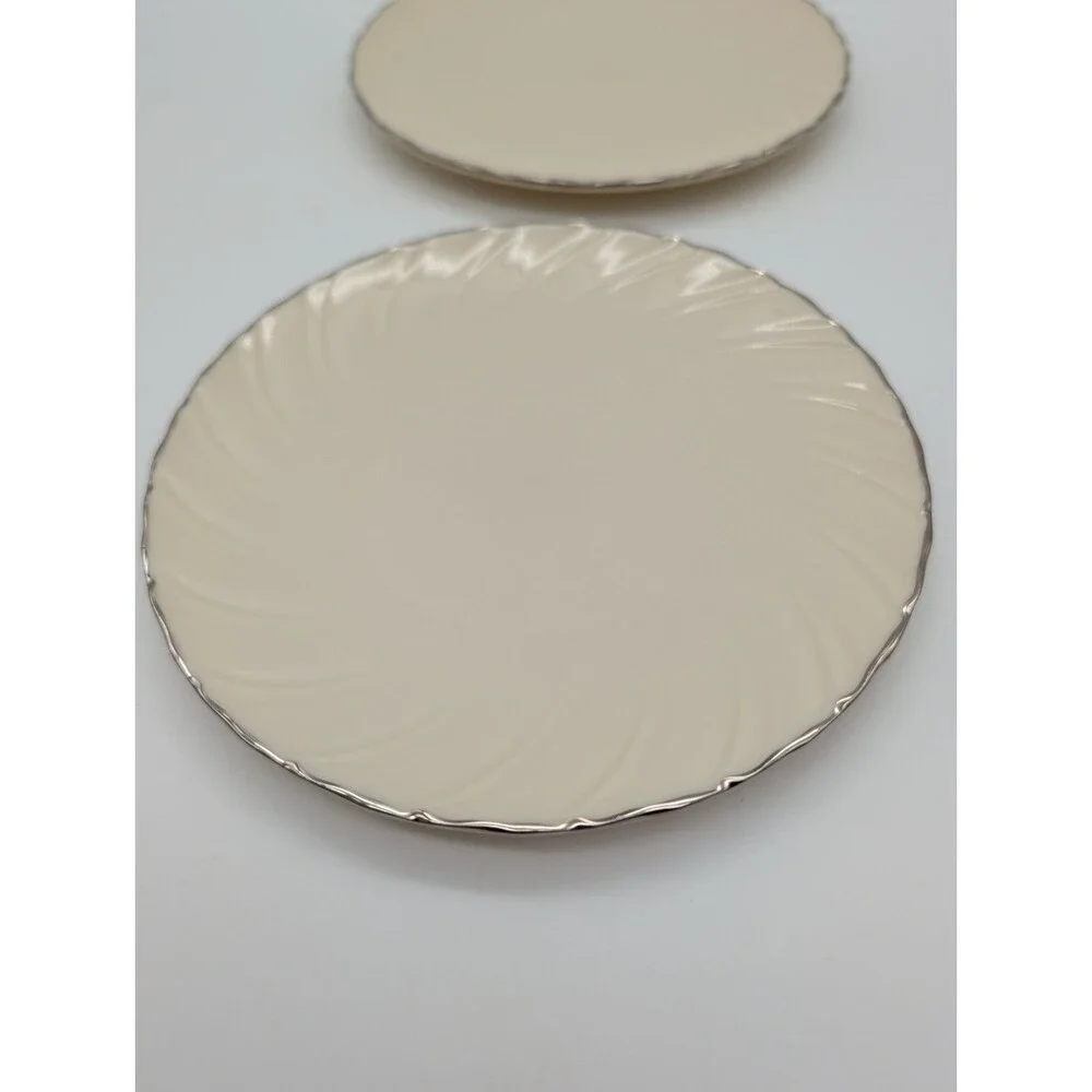2 LENOX WEATHERLY BREAD & BUTTER PLATES  6 3/8
